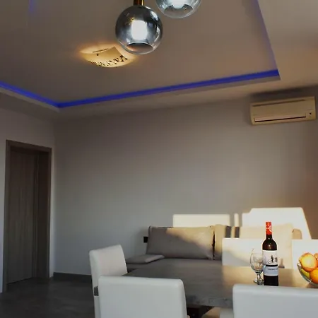 Apartment Toni *