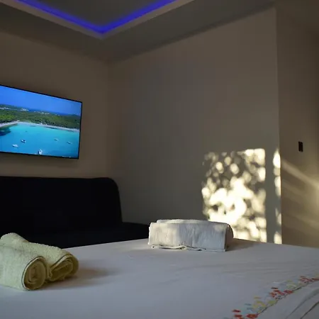 Toni Apartment