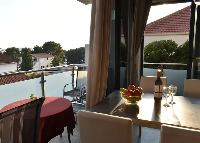 Toni פרימוסטן